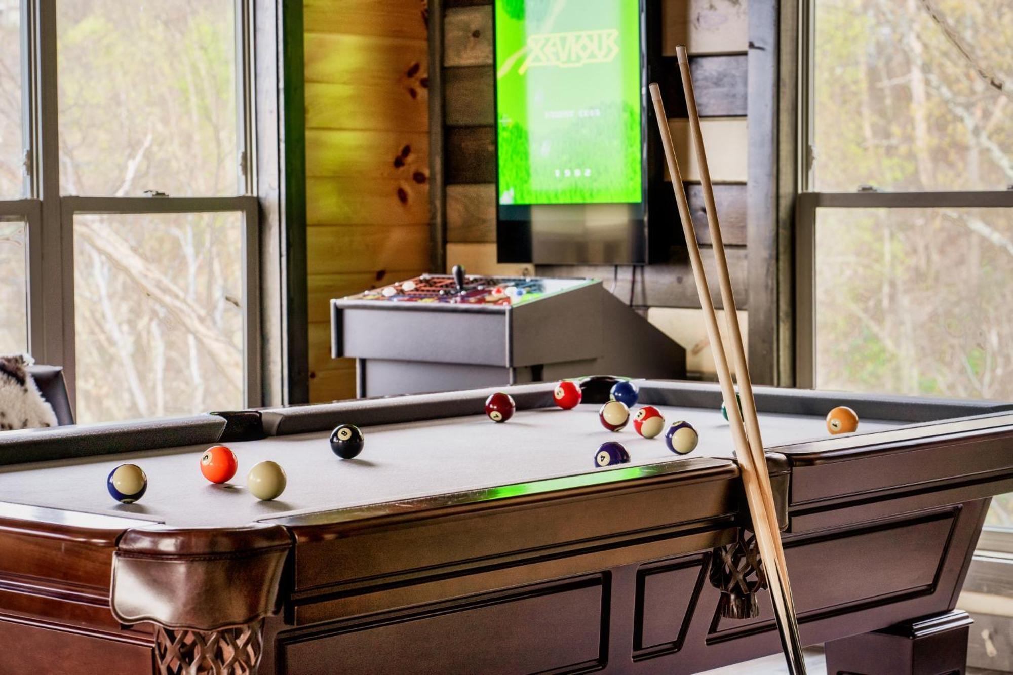 Mountainscape - Brand New Cabin W Views - Hottub - Firetable - Ps5 - Pooltable - 3 Pools Gatlinburg Exteriér fotografie