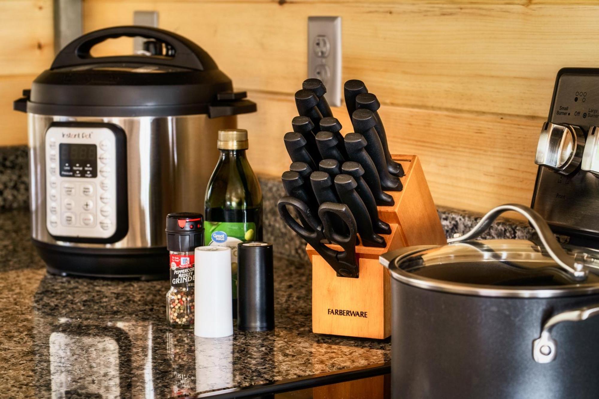 Mountainscape - Brand New Cabin W Views - Hottub - Firetable - Ps5 - Pooltable - 3 Pools Gatlinburg Exteriér fotografie